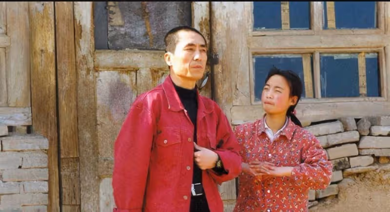 被封最醜謀女郎!張藝謀「一句話讓她退圈」 從餵豬女到國外留學「她成功抓住3次機會」逆襲人生
