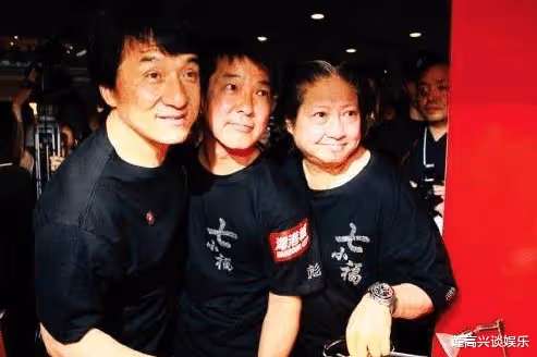成龍自曝「當年被50人」拿刀包圍 !唯有一人留下救我 後半輩子「任他欺負」:只認他是大哥