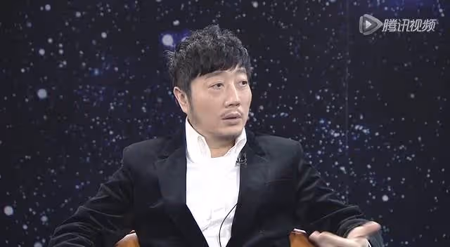 當年捧紅任賢齊，如今潦倒財產全被騙光，他霸氣伸手沒有你就沒有我，一生都難償還