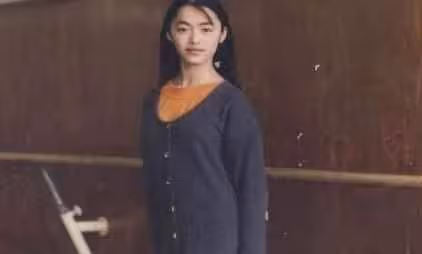 她為拍戲刷馬桶,因長得丑從小沒自信,閆妮稱她是耐看型美女!