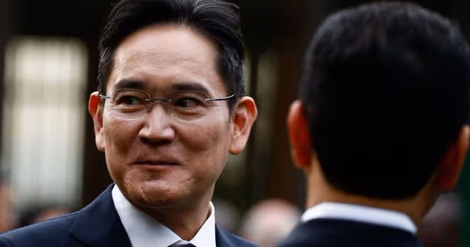 45歲前三星「太子妃」和影帝男友驚艷亮相！離婚後愛情事業兩手抓，比韓劇大女主厲害