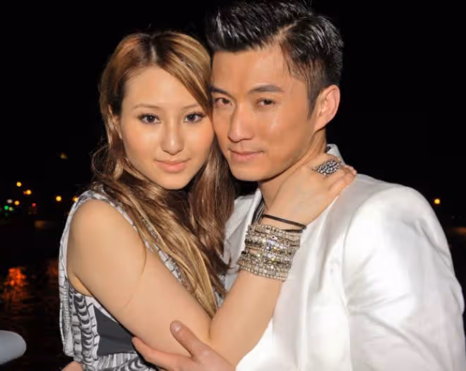 賭王千金答應消防員求婚,兩人坐3元船出遊接地氣,男友月薪超4萬