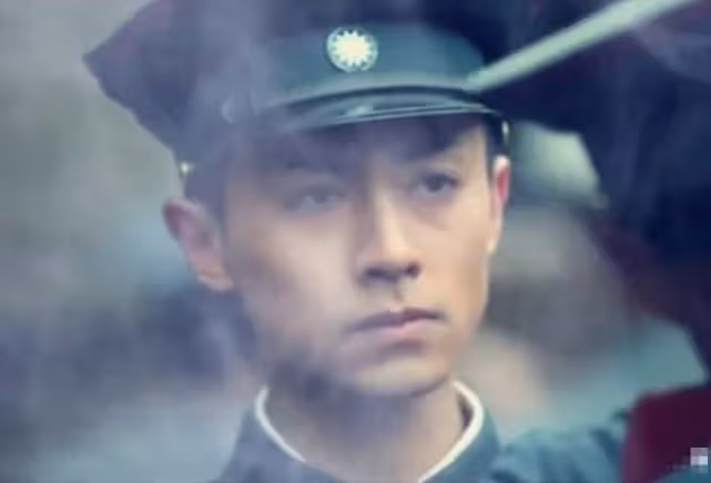 天選演員金靖承現狀,眉眼帶笑溫文爾雅,越來越像民國第一美男!