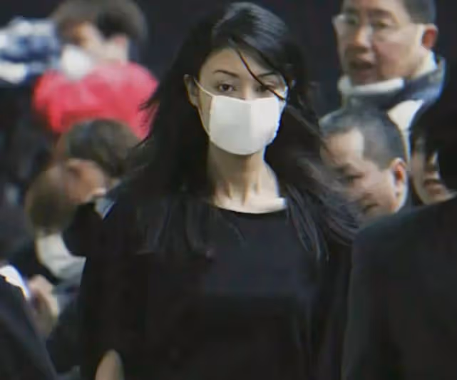 每看一次都會被驚艷到,梅艷芳葬禮有多絕,一句遺言造就的名場面