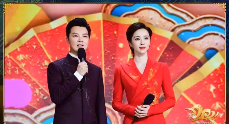 金晨回眸一笑,佟麗婭盛世美顏,2022舞台的顏值太可了!