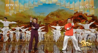 金晨回眸一笑，佟麗婭盛世美顏，2022舞台的顏值太可了！