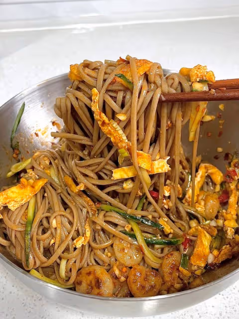 低卡減脂餐---涼拌蕎麥麵