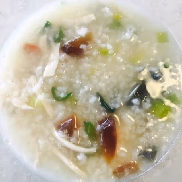 皮蛋雞絲粥
