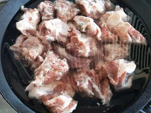 排骨燉酸菜(東北菜)