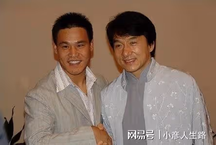 七小福不如李連杰,元彪稱其為舞台劇,成龍卻表示自己比李小龍強