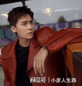 李易峰風波令人失望,網友曝其有固定女友還嫖娼:婚房都買了