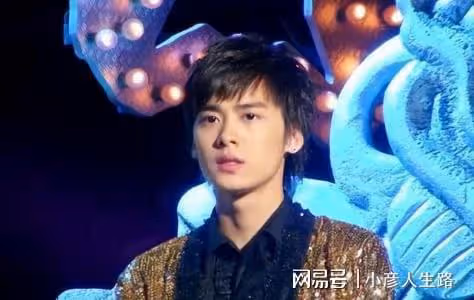 李易峰風波令人失望,網友曝其有固定女友還嫖娼:婚房都買了