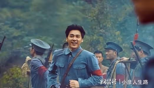 李易峰風波令人失望,網友曝其有固定女友還嫖娼:婚房都買了