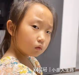 露餡了？楊子鈺被指成「搖錢樹」，爸爸打廣告被懟直言：她是個孽