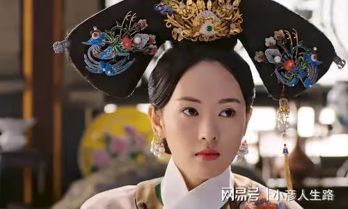 童謠:離開張默後,嫁給大17歲資本大鱷王冉,夫妻情深惹人羨