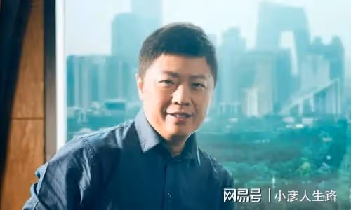 童謠:離開張默後,嫁給大17歲資本大鱷王冉,夫妻情深惹人羨