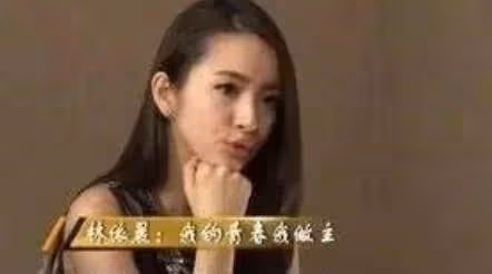7位被家人「吸血」的明星,別人的父母是天使,他們的是吸血鬼