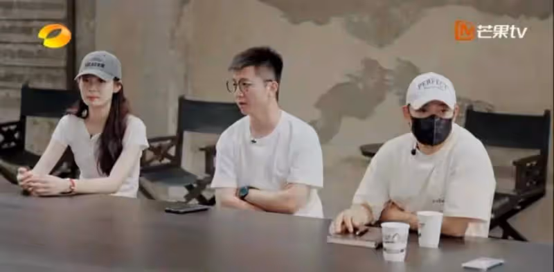 易烊千璽談站在二十幾歲,張子楓5歲北漂,00後的生活是真空的嗎?