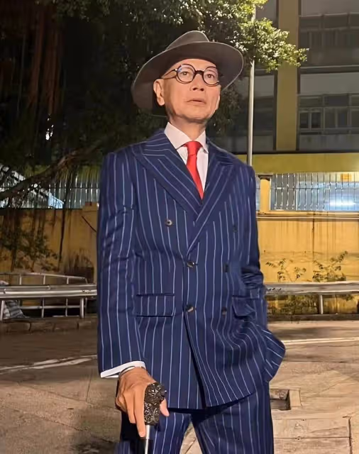 羅家英公開悼念英國女王,眼中含淚,情緒激動,稱香港多虧了她的庇護