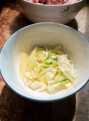 香菇排骨湯