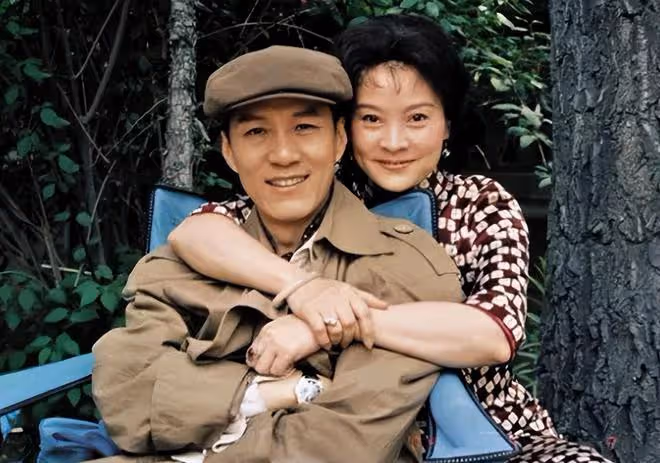 馮遠征:從「拉鏈工人」熬成「北京人藝院長」,他是怎麼逆襲的?