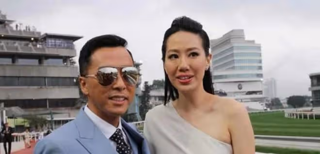 7位被拋棄的「明星糟糠妻」,個個賢良淑德,卻把青春喂了狗