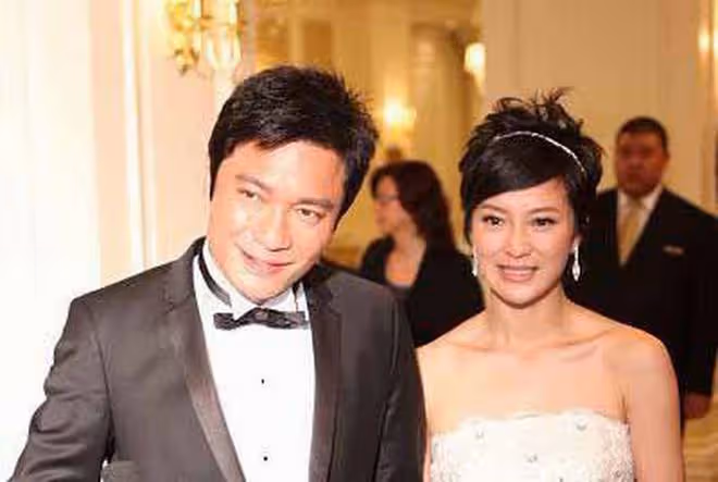 7位被拋棄的「明星糟糠妻」,個個賢良淑德,卻把青春喂了狗