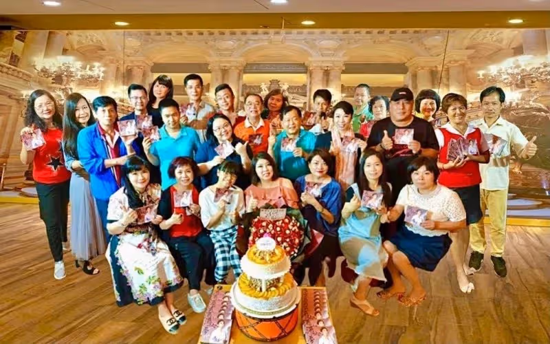 熬過欠債千萬!陳思安「模仿江蕙唱歌影片曝」一夕爆紅「恩人是台語歌王」私下相處如親兄妹