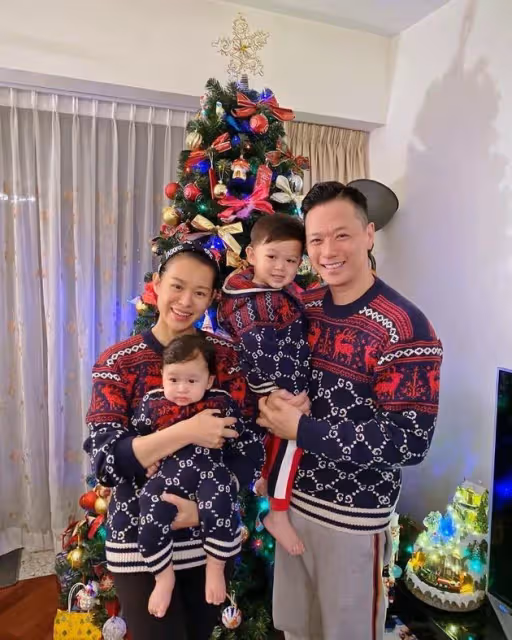 41歲胡杏兒全家照!與黃宗澤8年戀情成空 「閃嫁豪門4年生2胎」 今一家四口同框超幸福