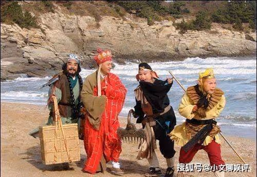 他是《西遊記》里的萬能演員,一人包攬20多個角色,網友:欠他一個影帝!