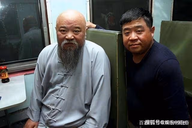 國家一級演員李琦:頓頓喝酒一天2包煙,惡疾纏身瘦到難辨認