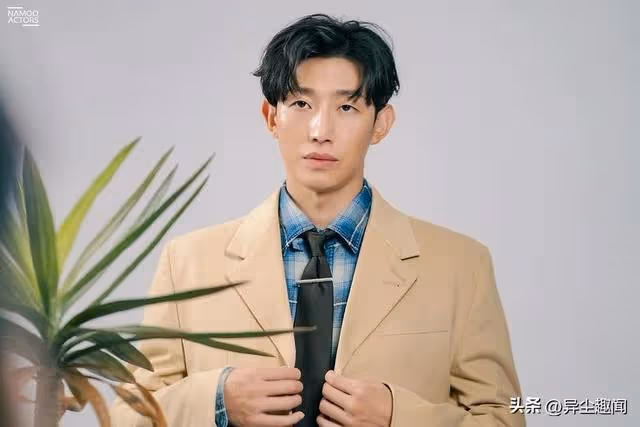 9月韓國演員品牌評價TOP10｜金世正、庭沼珉進榜、李鍾碩第二