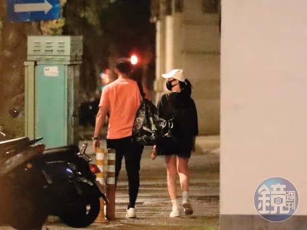 深夜直奔女星香閨!溫昇豪遭拍「車上和她黏緊緊」被誤認溫太太 「家中約會半小時」他出面回應了