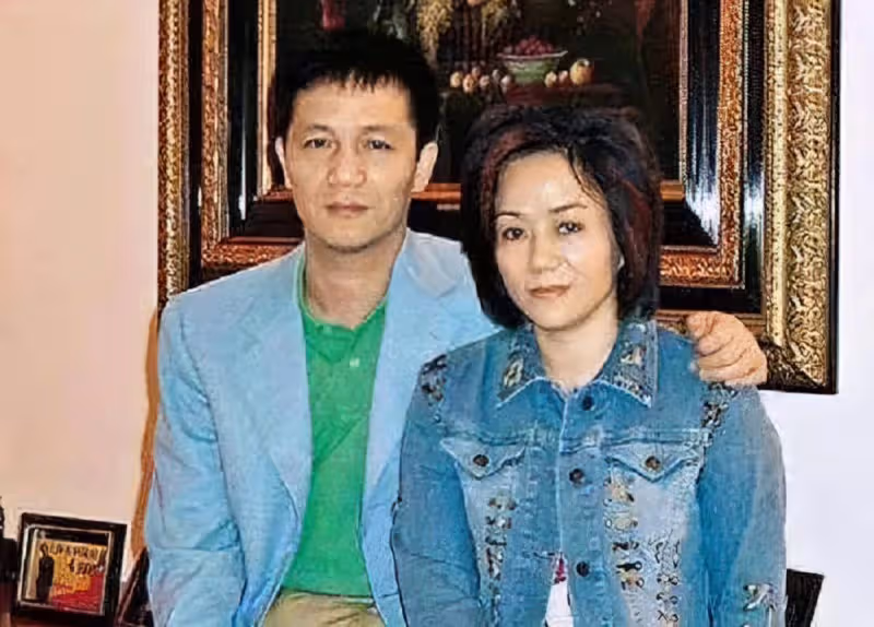 最美亞姐!感情2次受騙「被一巴掌」毀掉大好前途 母親失言「斷絕後路」今48歲仍孤身一人