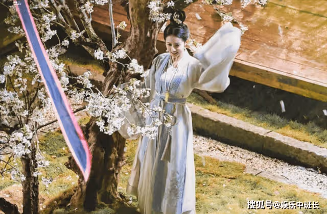 《浮圖緣》男主肖鐸和皇后那條線刪了嗎?《浮圖緣》榮安皇后結局是什麼