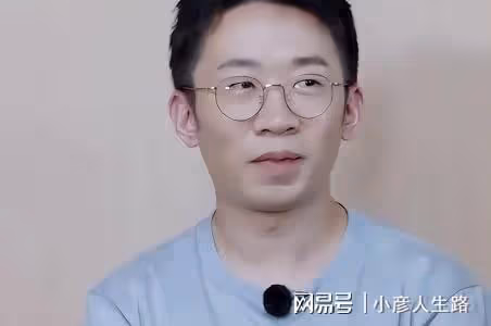 在家裡我從不做飯，不然老婆幹啥？我讓她感覺我沒老婆活不下去