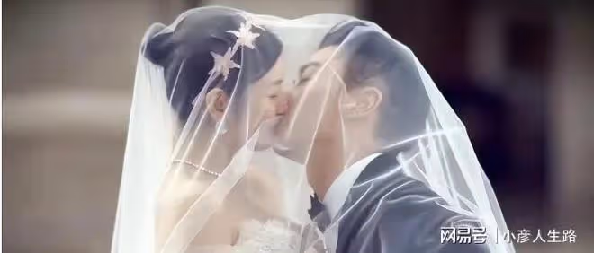 娛樂圈8大好男人,愛妻又專一,個個都是李易峰的榜樣