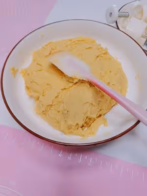 綠豆糕（免炒，不用烤箱，口感細膩，入口即化）