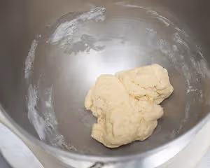 超級無敵香！蒜香黃油肉鬆小餐包！