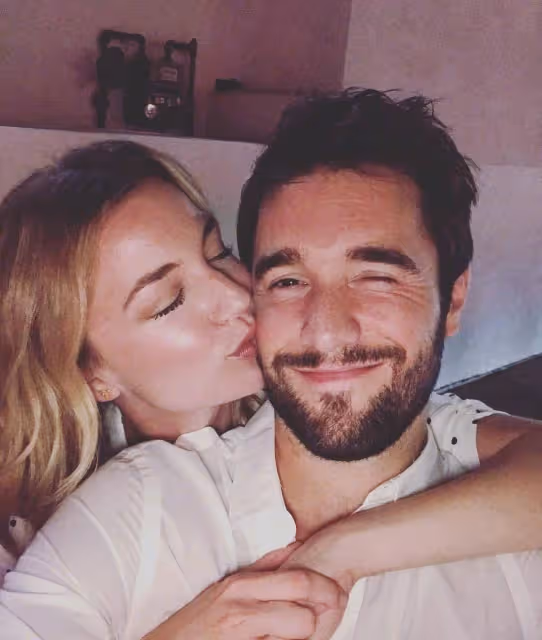 EmilyVanCamp陰暗面變相崇拜,謀劃復仇之路