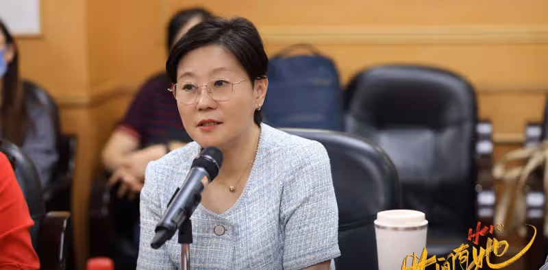 李少紅:《世間有她》注重親情,有機會和周迅一起拍故事片