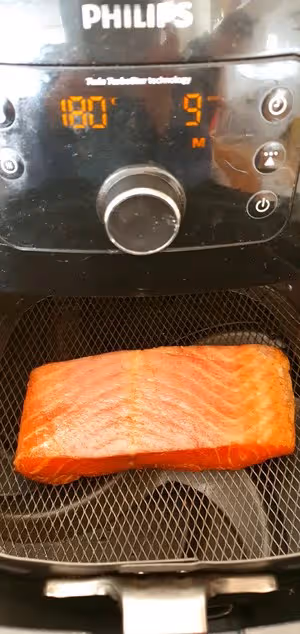 超級簡單美味空氣炸鍋烤三文魚
