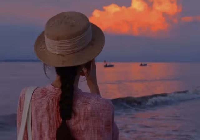 我媽寧願撿垃圾也不肯幫我們帶孩子，只因我老婆瞞著我說了一句話
