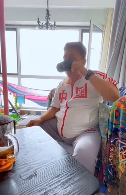 68歲港星定居大連!穿50多元國貨顯樸素,新家面積不大裝修接地氣