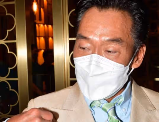 58歲《古惑仔》鄭浩南自曝婚變,結婚20年如今「老婆人去樓空」房車全在太太名下,他淚:沒想到會發生在我身上