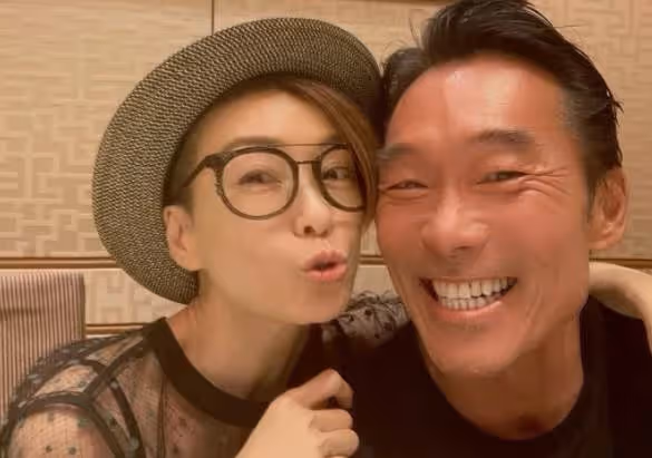 58歲《古惑仔》鄭浩南自曝婚變,結婚20年如今「老婆人去樓空」房車全在太太名下,他淚:沒想到會發生在我身上