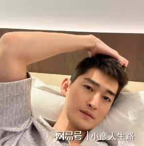 拖行交警致殘，演戲靠替身，摸女明星胸，張翰為何還不封殺？
