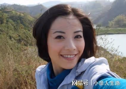 44歲徐懷鈺參加商演撈金,服裝造型引嘲諷,曾被贊頂3個蔡依林