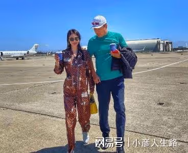 「晶女郎」孟瑤離婚後官宣產下二胎,尚未再婚不願公開男方身份