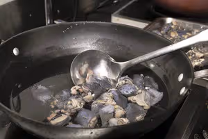 蟲草花烏雞湯